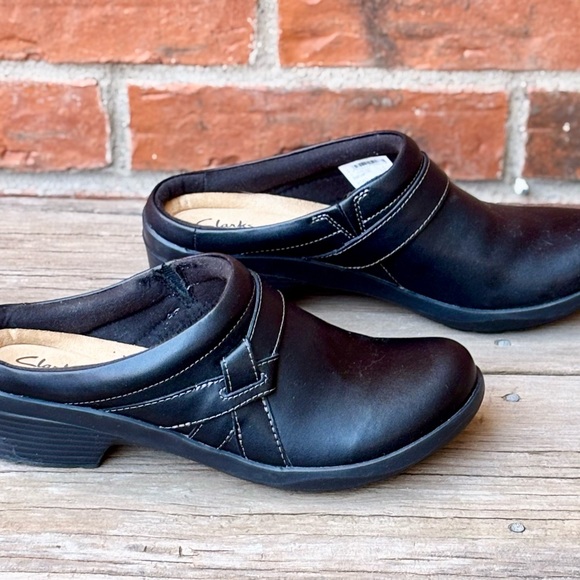 Clarks Angie Mist Black Leather Slip On Clogs Mules Sz 10M - Picture 4 of 8